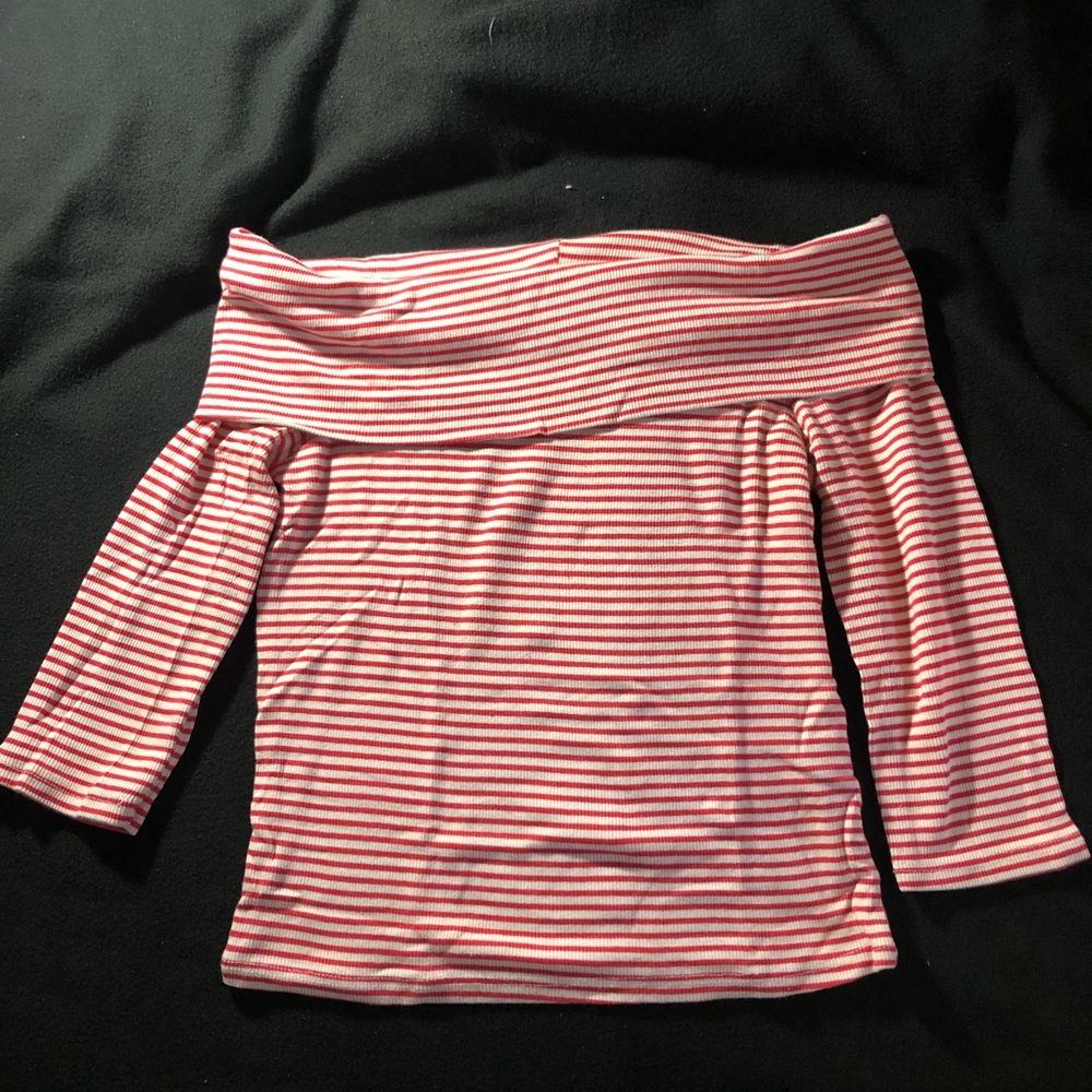 Cropped Off the Shoulder Top - Picture 4 of 5